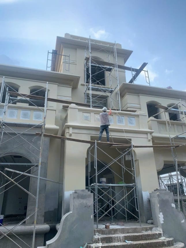 Thi-cong-son-ngoai-nha-gia-re-suanha24h.vn Thi-cong-son-ngoai-nha-gia-re-suanha24h.vn