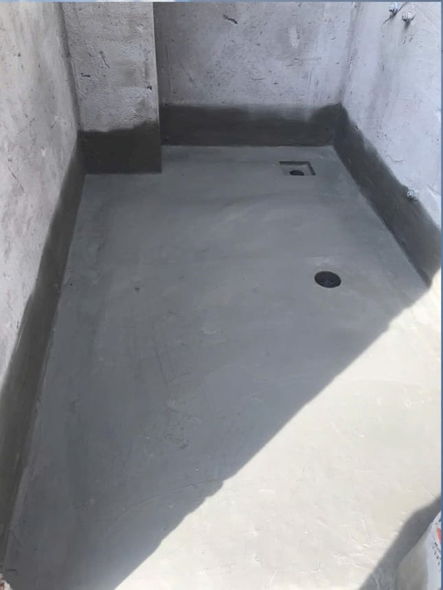 Thi-cong-chong-tham-nha-ve-sinh-2-suanha24h.vn